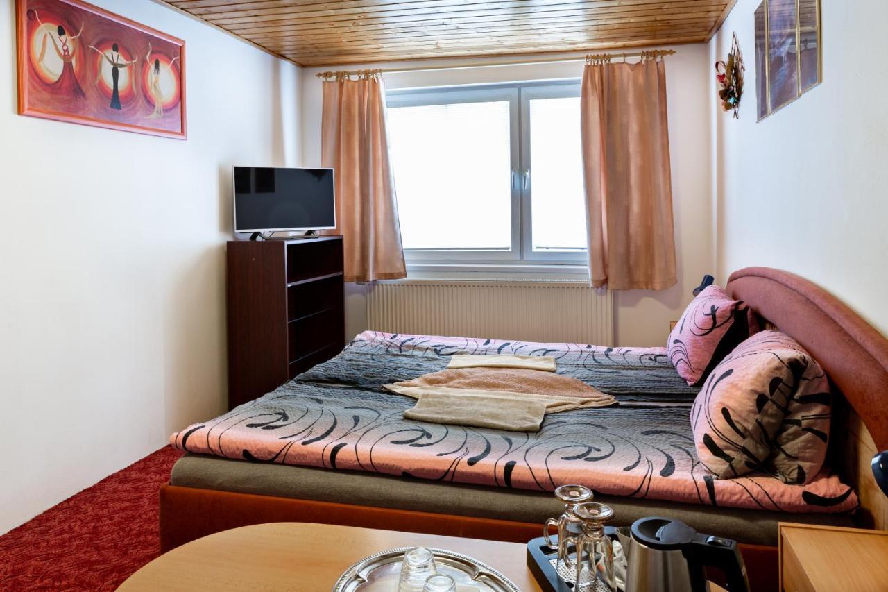Hotel Penzion Rozalia Košice Exteriér fotografie